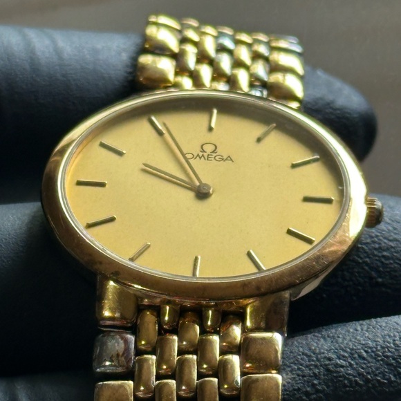 Omega De Ville Prestige 395.0875.2 Gold-Plated 33mm Luxury Dress Watch - Picture 5 of 16